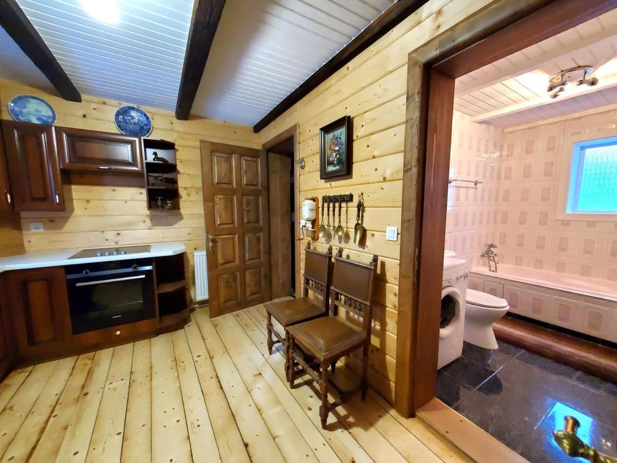 На Галіції Villa Beloberezka Luaran gambar