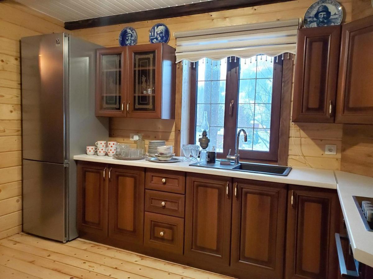 На Галіції Villa Beloberezka Luaran gambar