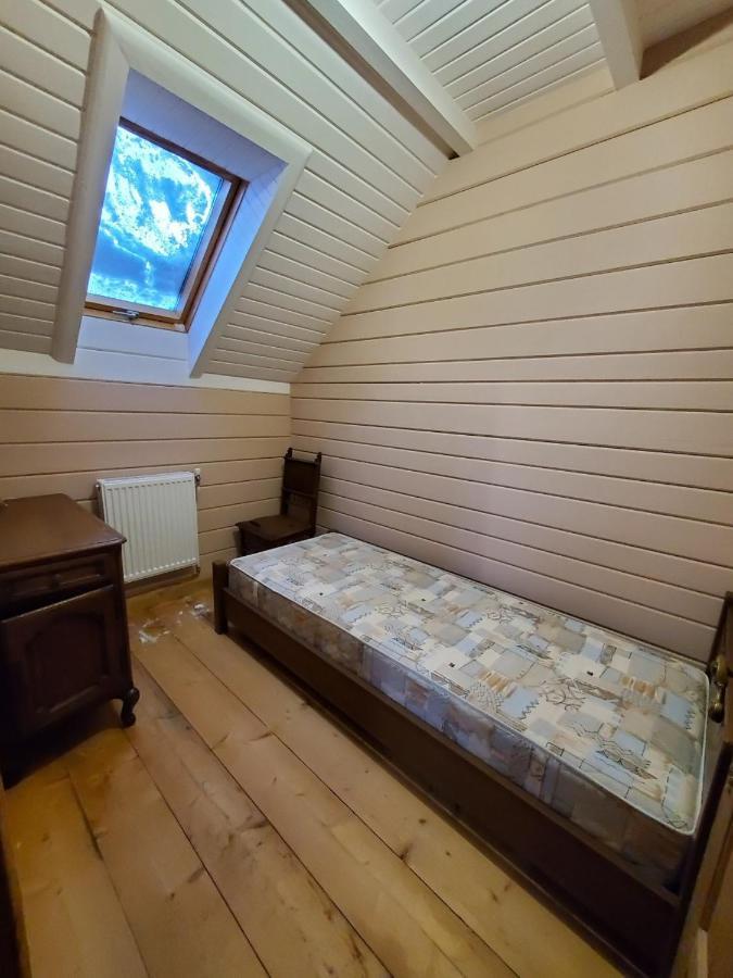 На Галіції Villa Beloberezka Luaran gambar